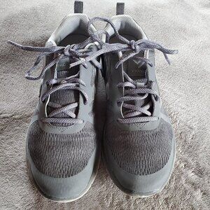 Vionic Brisk Miles Women's Sneaker - Grey - size 9
